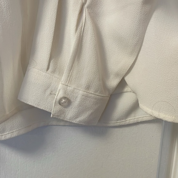 Lds crepe blouse - Picture 4 of 5
